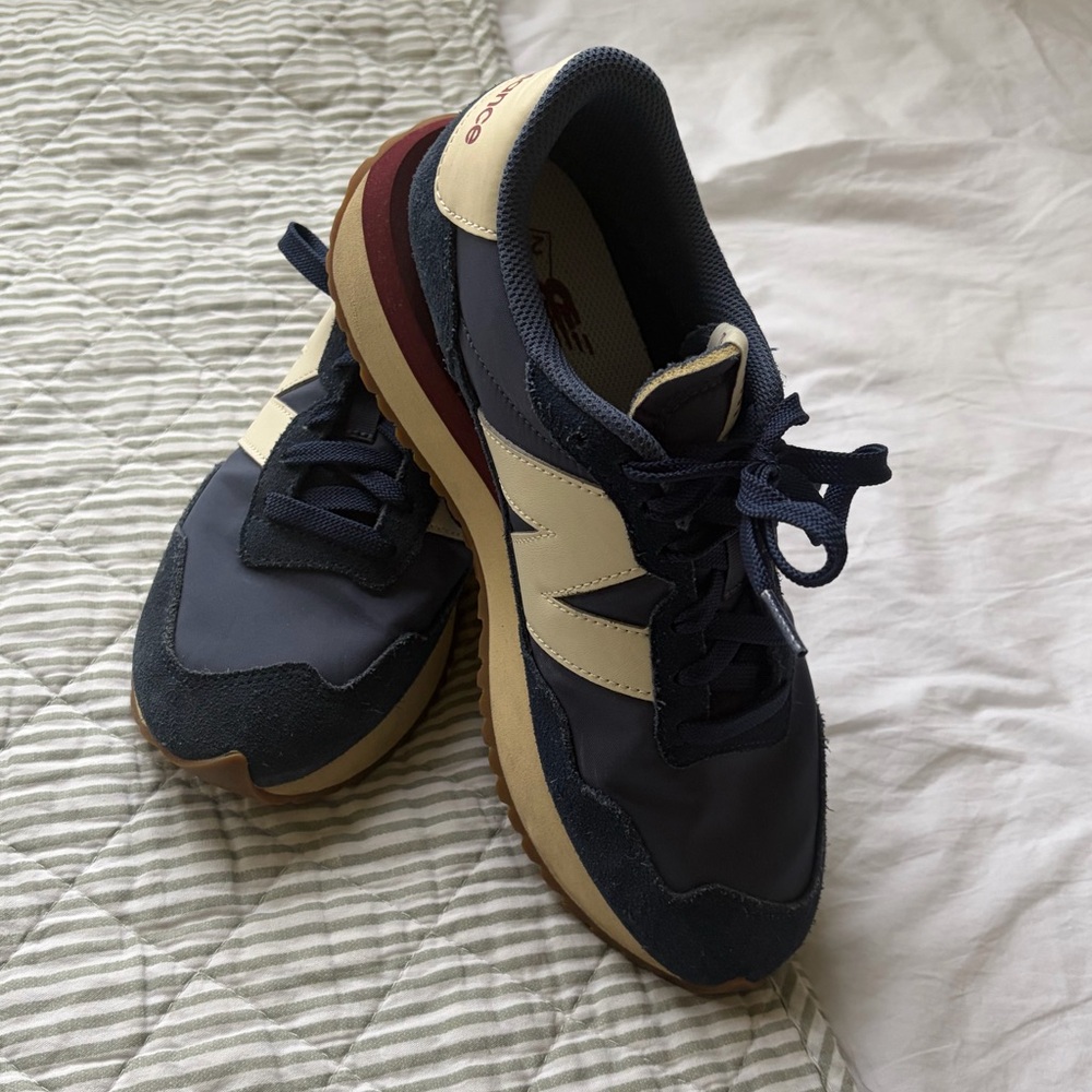 New balance 237sneakers